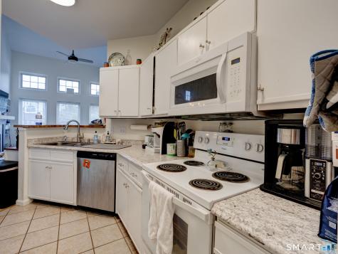 210 Carriage Crossing Lane Middletown CT 06457