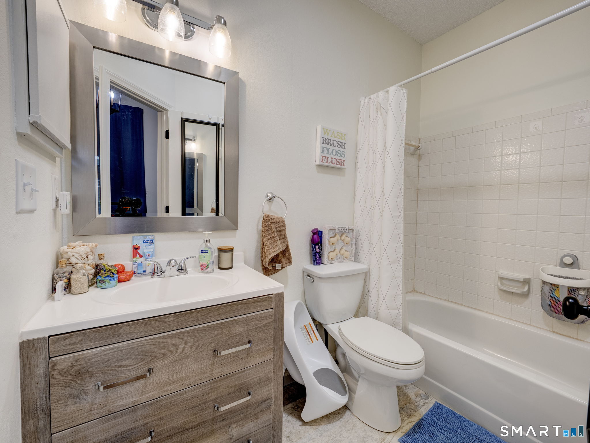 210 Carriage Crossing Lane Middletown CT 06457