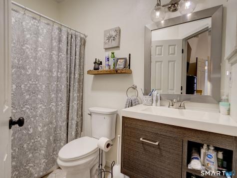 210 Carriage Crossing Lane Middletown CT 06457