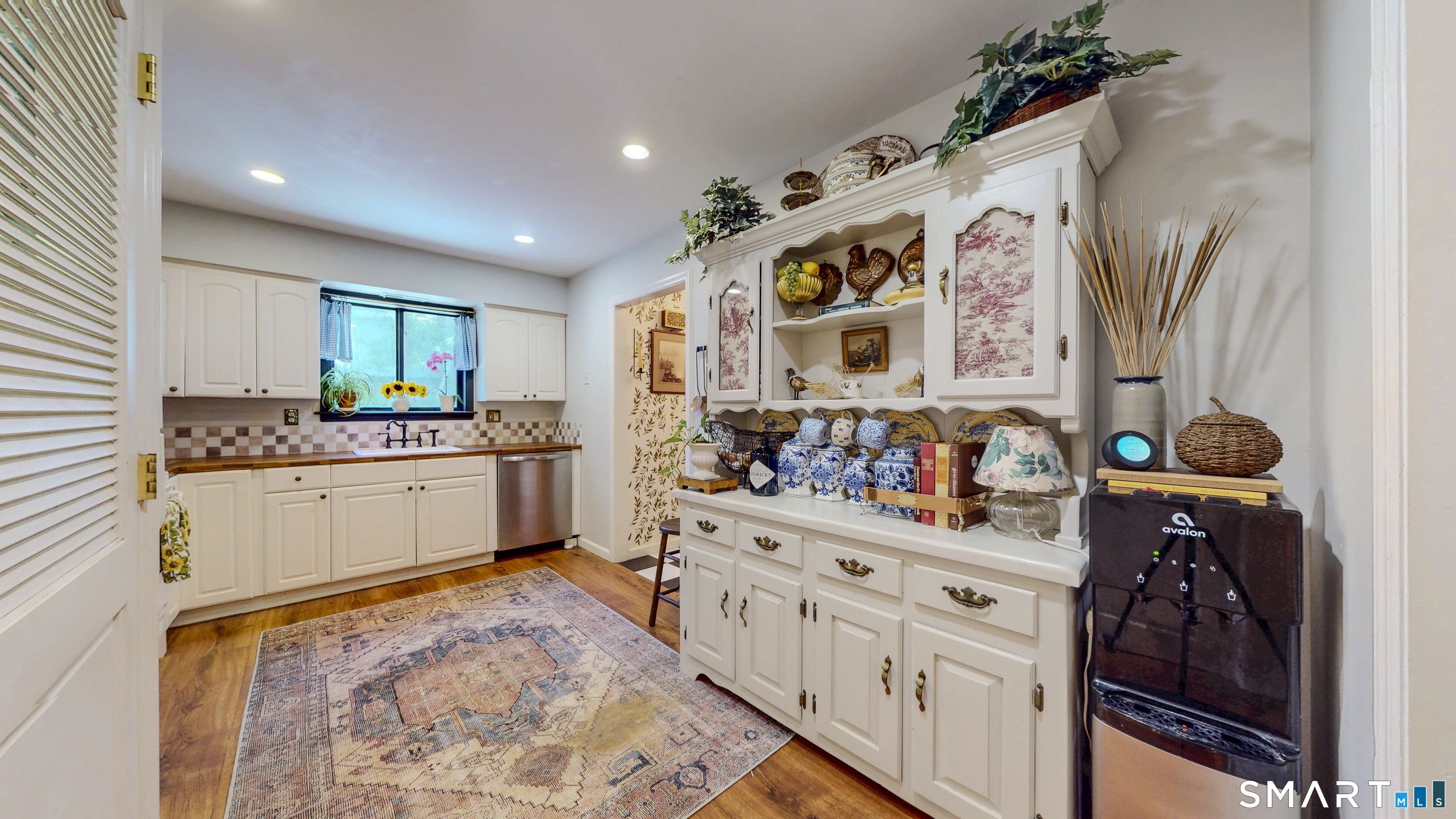 54 Whitmore Lane Stamford CT 06902