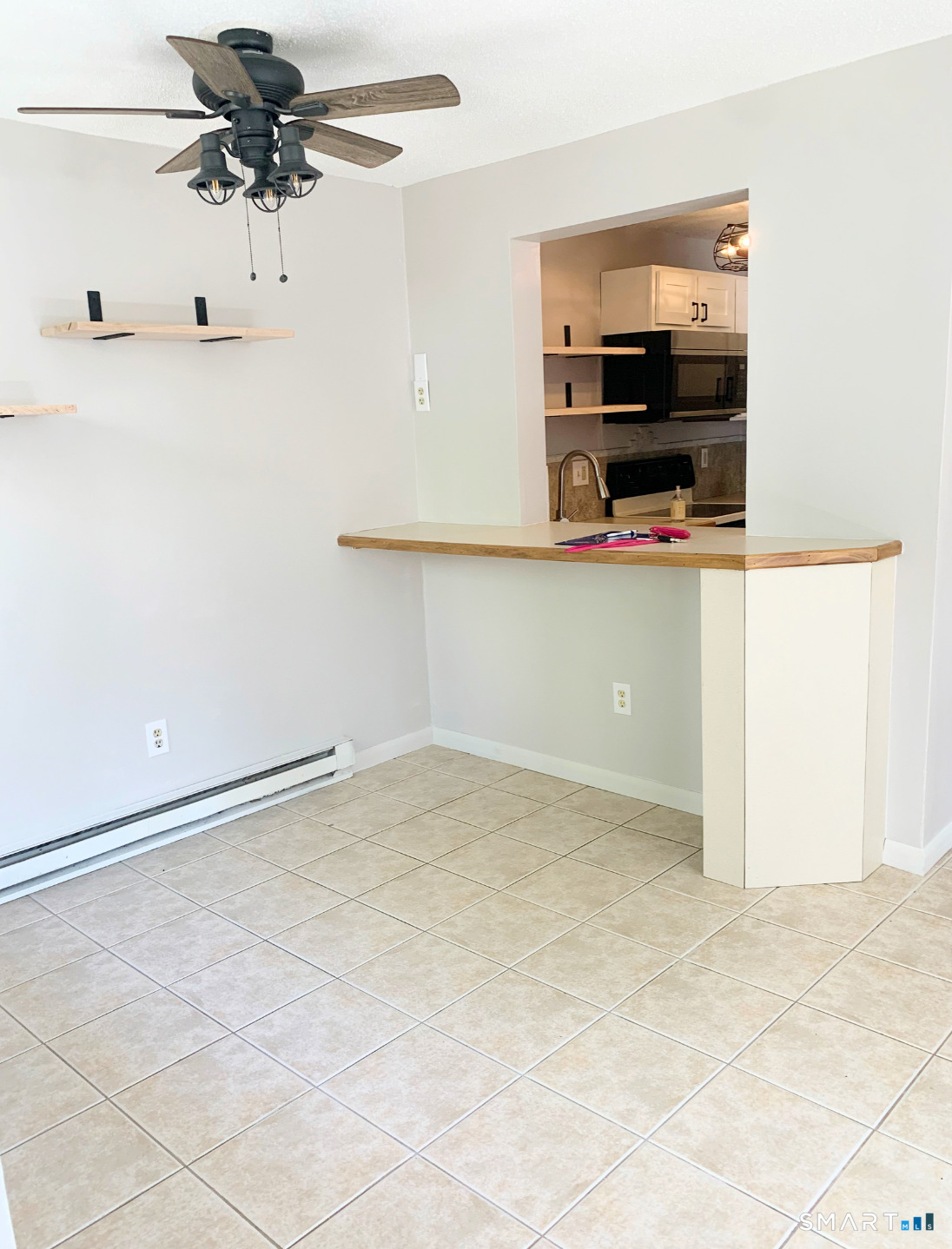 85 North Main Street East Hampton CT 06424