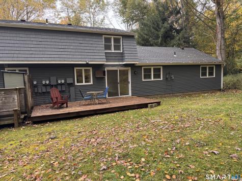 20 Comstock Avenue Essex CT 06442