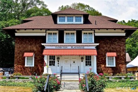 20 Comstock Avenue Essex CT 06442