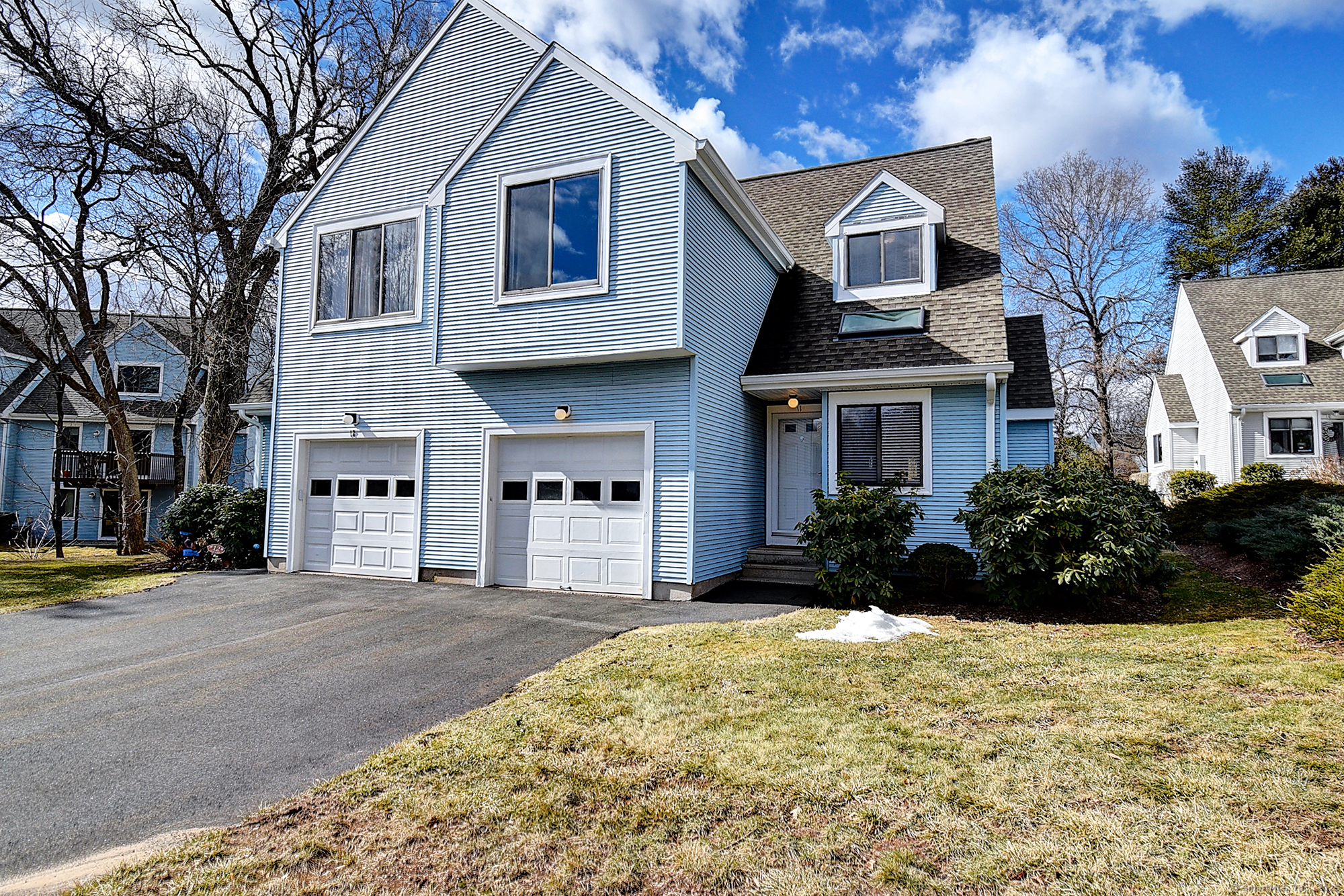 11 Lilac Lane Farmington CT 06032