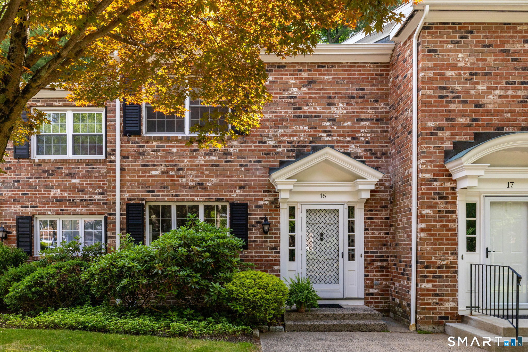 16 Tunxis Village Farmington CT 06032