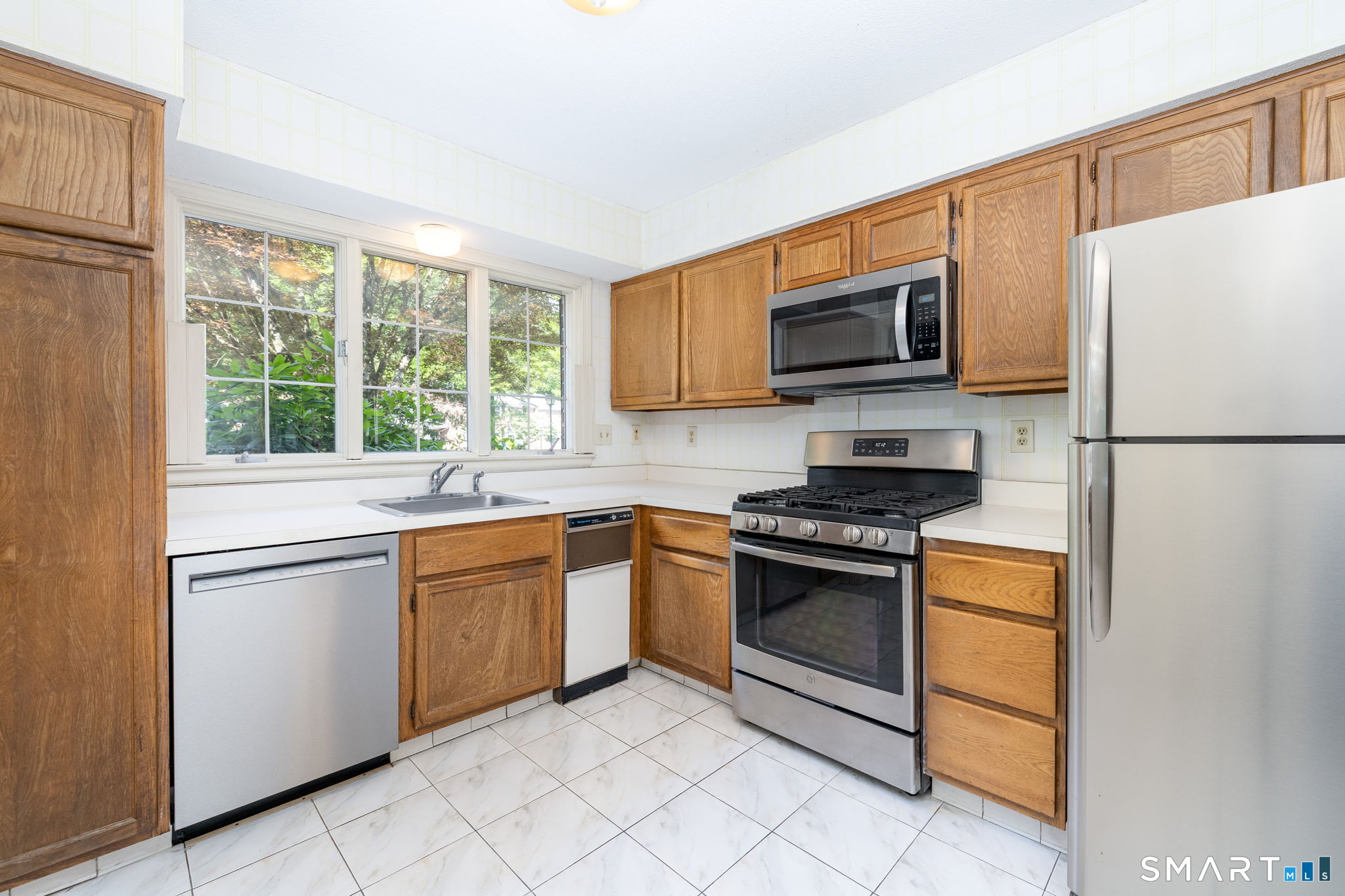 16 Tunxis Village Farmington CT 06032