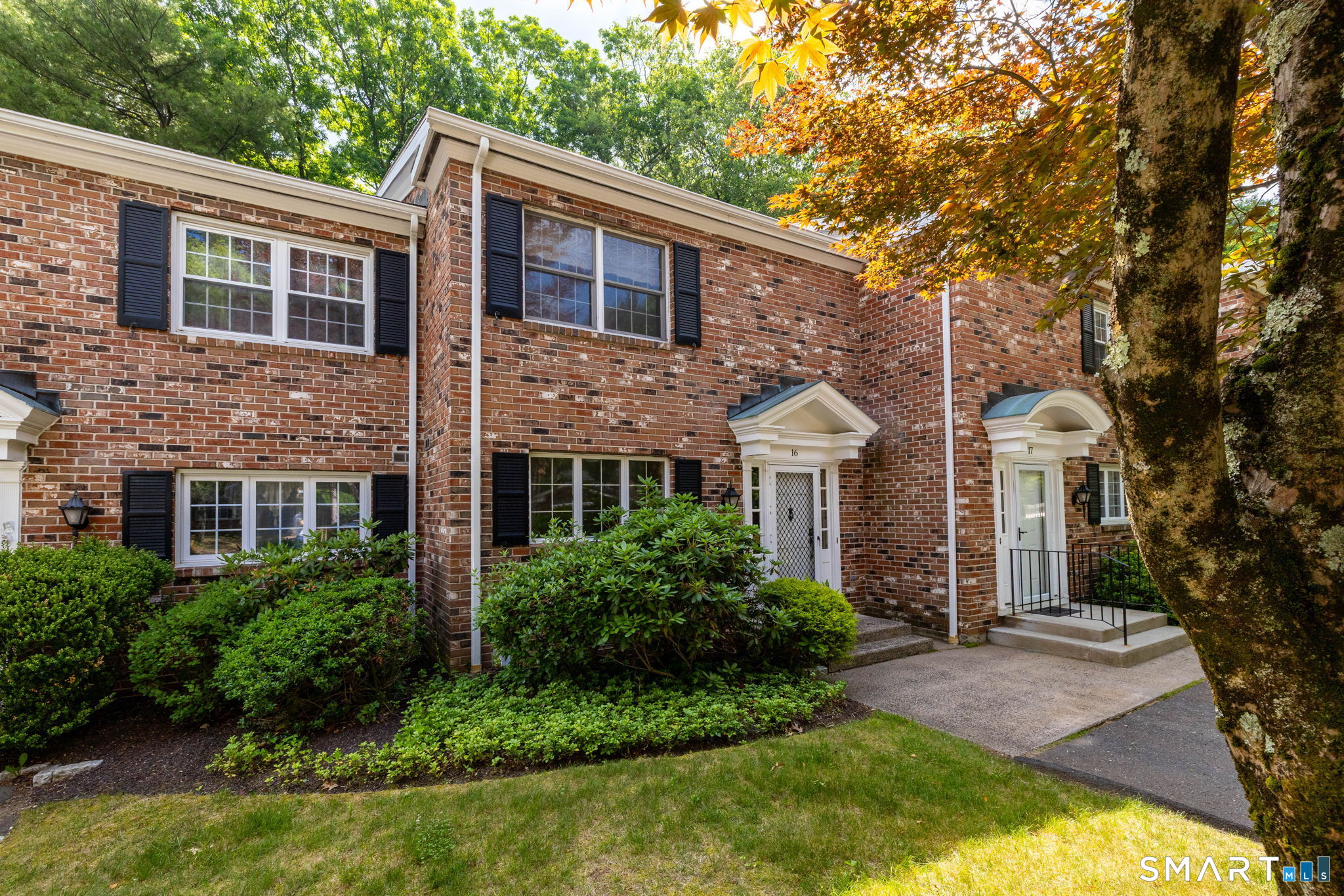 16 Tunxis Village Farmington CT 06032
