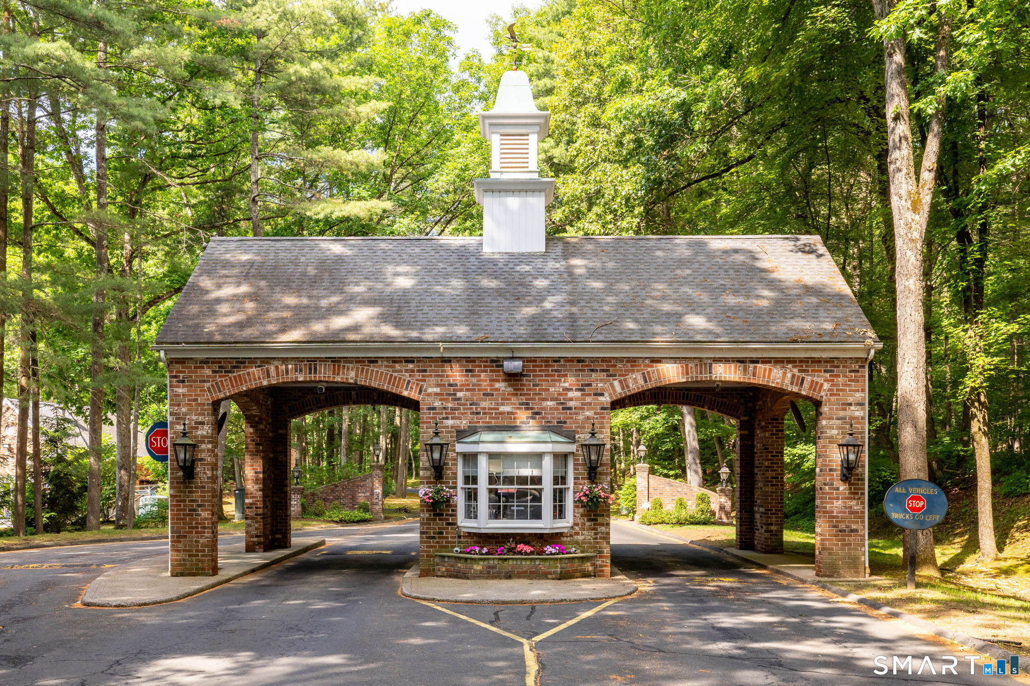16 Tunxis Village Farmington CT 06032