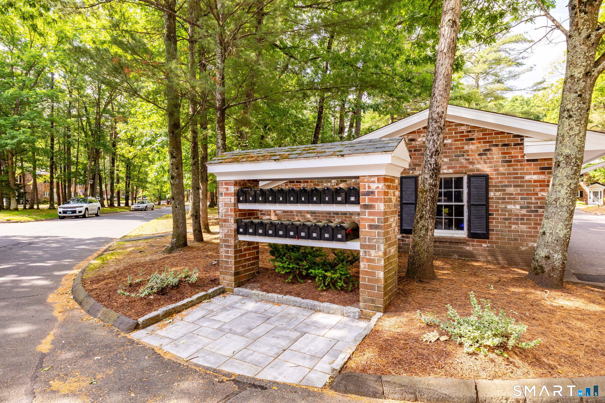 16 Tunxis Village Farmington CT 06032