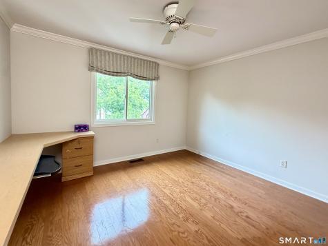 690 Forest Road West Haven CT 06516