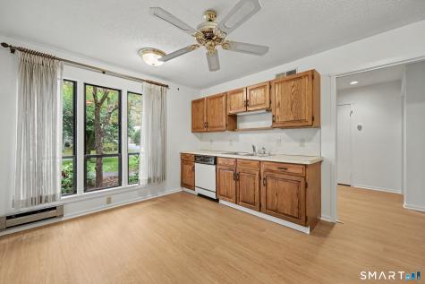 4 Heritage Crest Southbury CT 06488