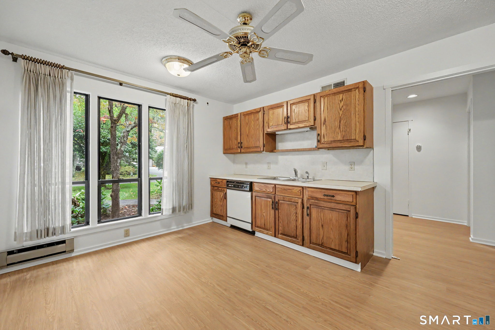 4 Heritage Crest Southbury CT 06488