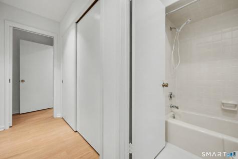 4 Heritage Crest Southbury CT 06488