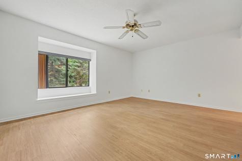 4 Heritage Crest Southbury CT 06488