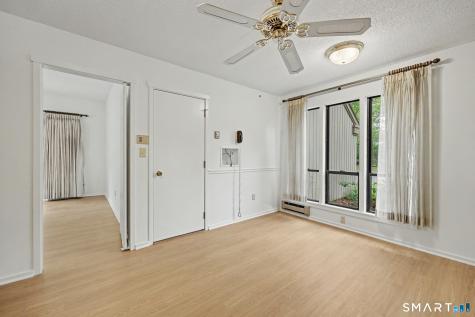 4 Heritage Crest Southbury CT 06488
