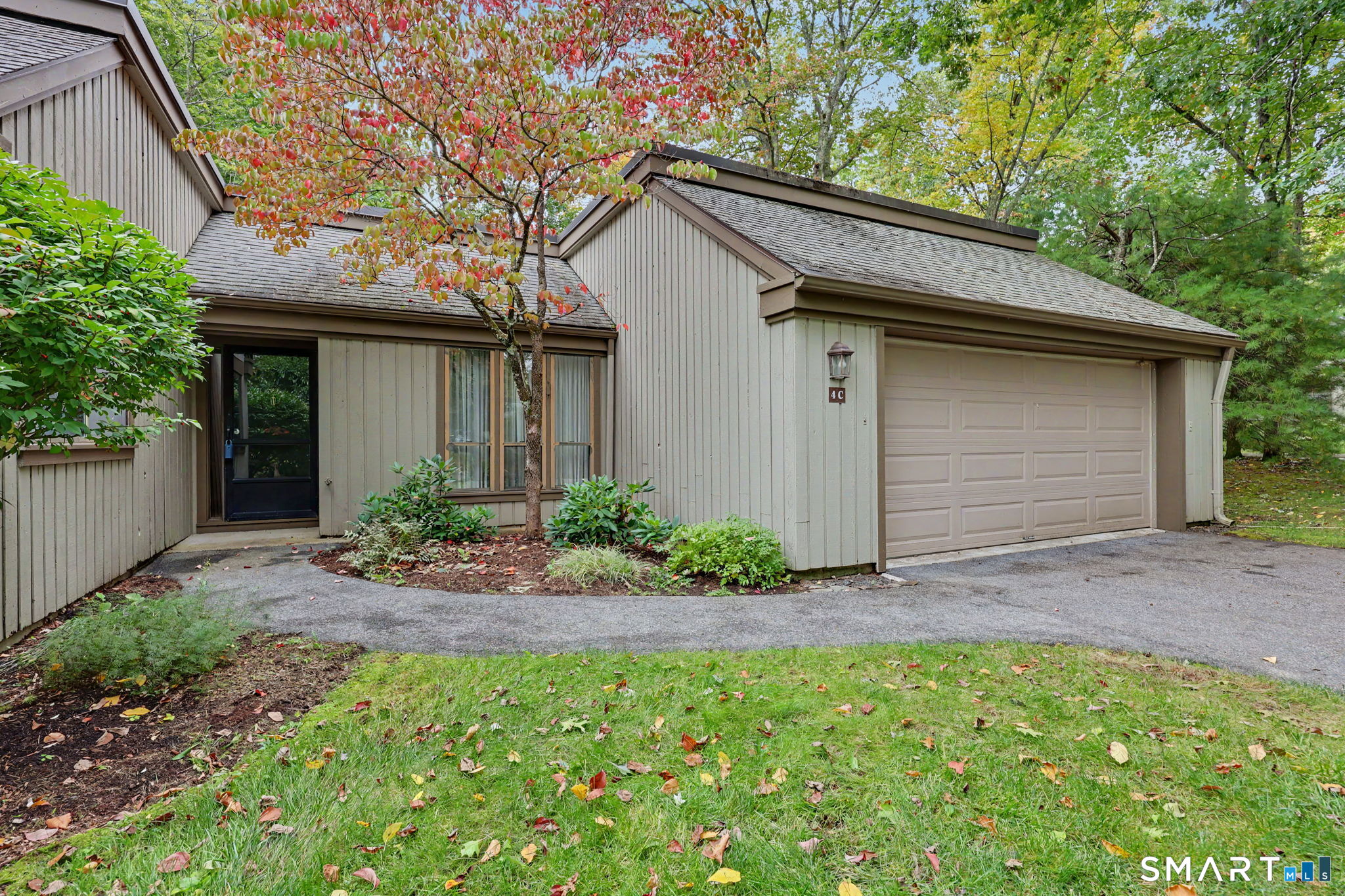 4 Heritage Crest Southbury CT 06488