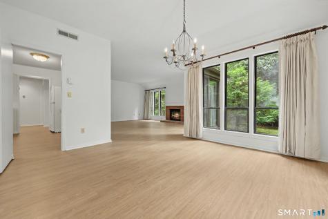 4 Heritage Crest Southbury CT 06488