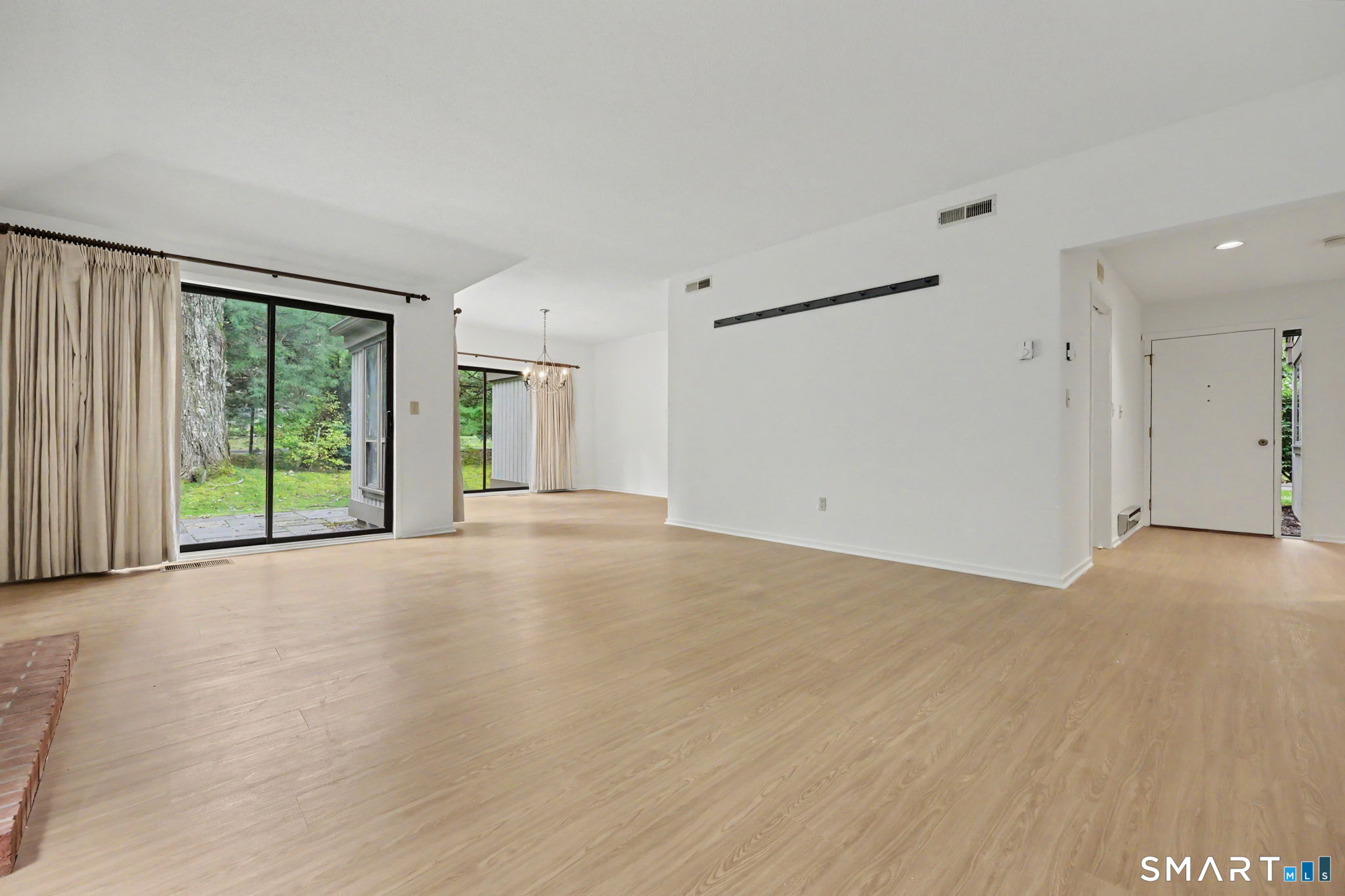 4 Heritage Crest Southbury CT 06488