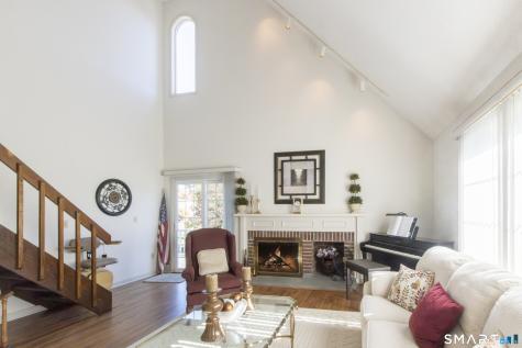 55 Blackmount Court Fairfield CT 06825