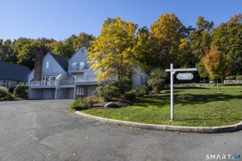 55 Blackmount Court Fairfield CT 06825
