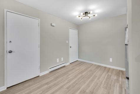 113 Niles Hill Road New London CT 06320