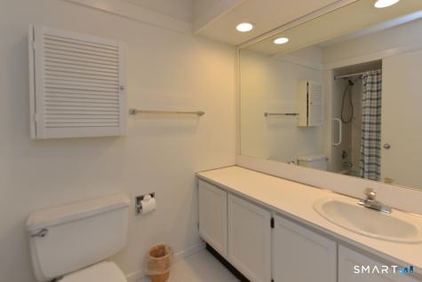 955 Heritage Village Southbury CT 06488