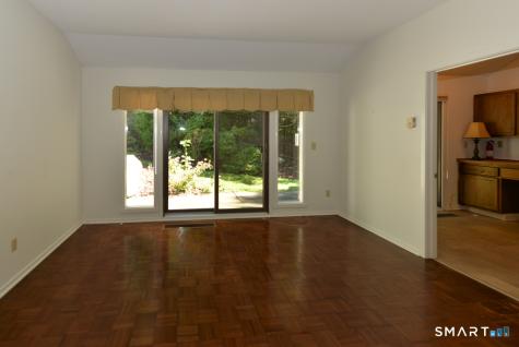 955 Heritage Village Southbury CT 06488