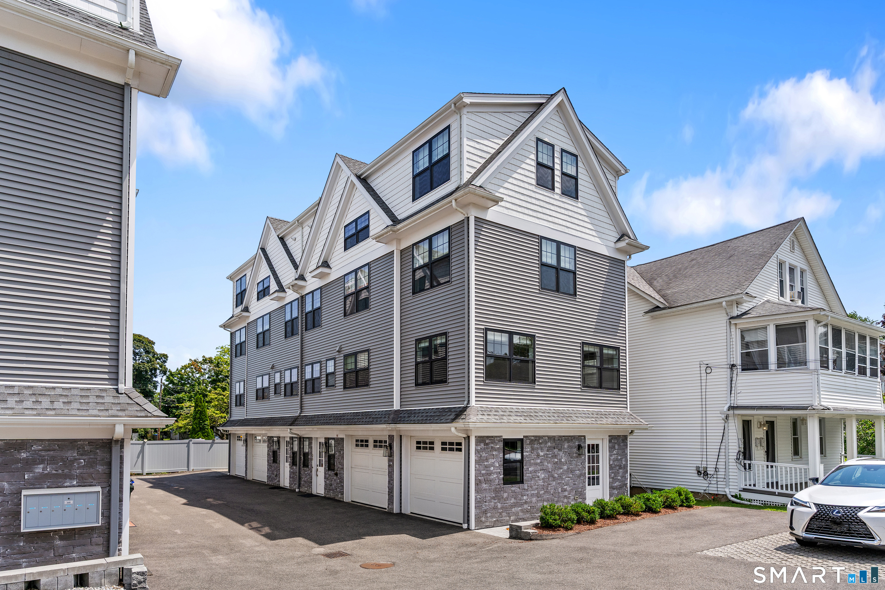 29 Beaumont Street Fairfield CT 06824