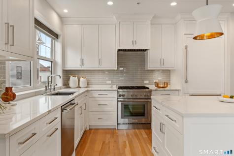 29 Beaumont Street Fairfield CT 06824