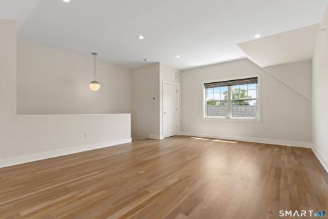 29 Beaumont Street Fairfield CT 06824