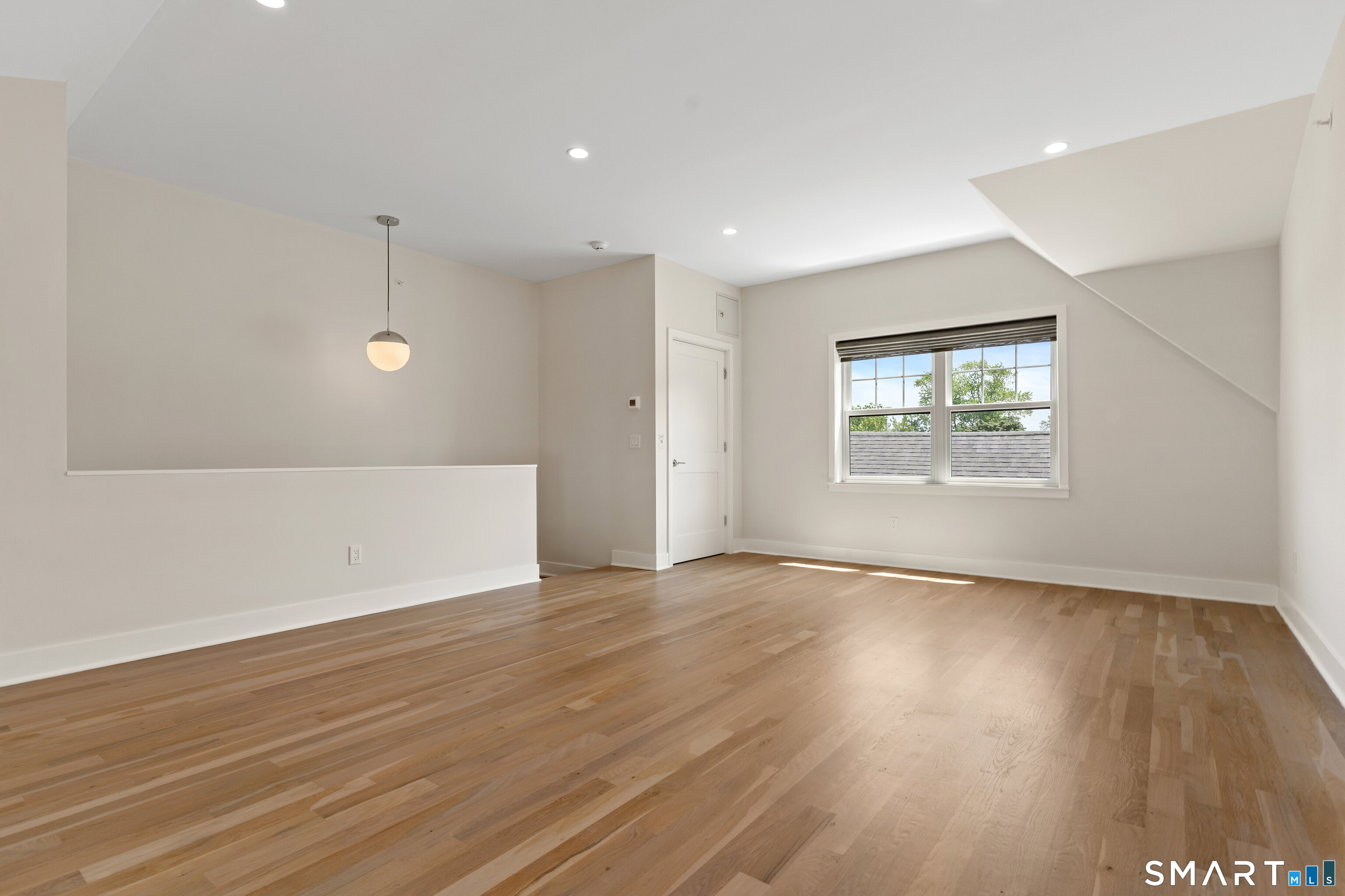29 Beaumont Street Fairfield CT 06824