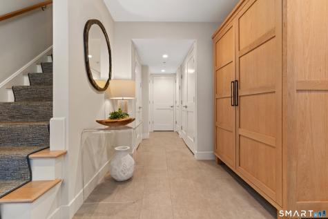 29 Beaumont Street Fairfield CT 06824