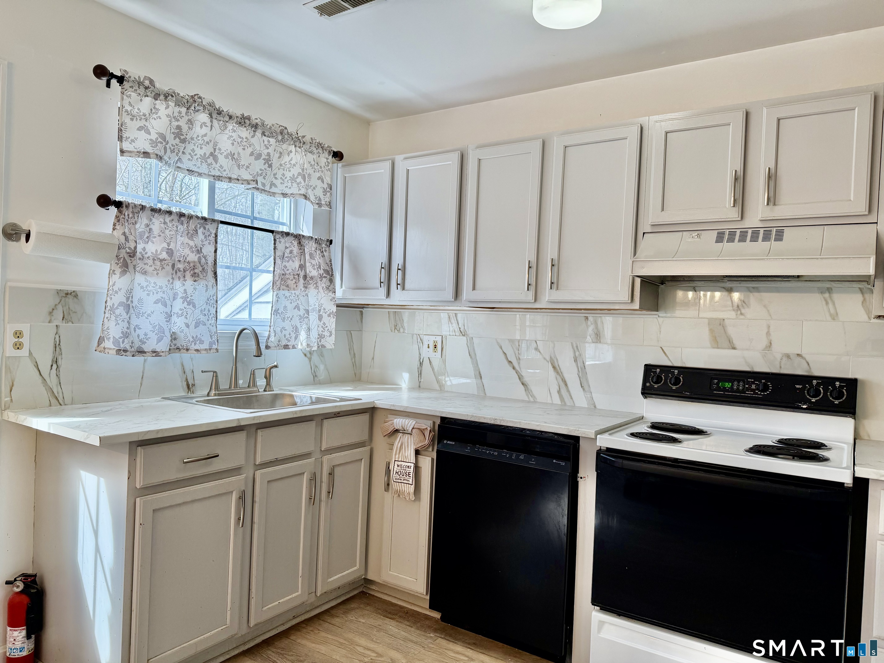 310 Boston Post Road Waterford CT 06385