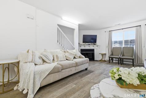 310 Boston Post Road Waterford CT 06385