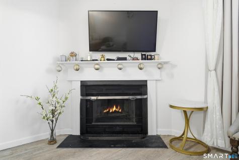 310 Boston Post Road Waterford CT 06385