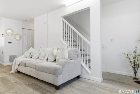 310 Boston Post Road Waterford CT 06385