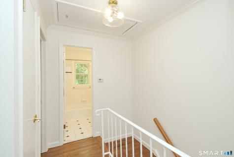 33 East Hills Drive New Canaan CT 06840