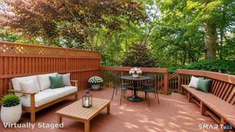 33 East Hills Drive New Canaan CT 06840