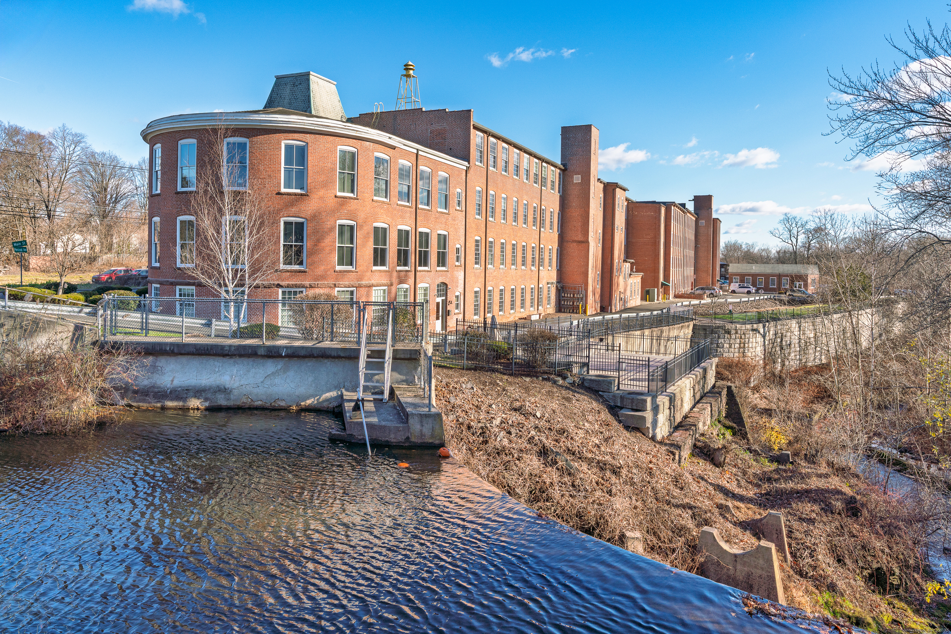 10 Main Street Berlin CT 06037