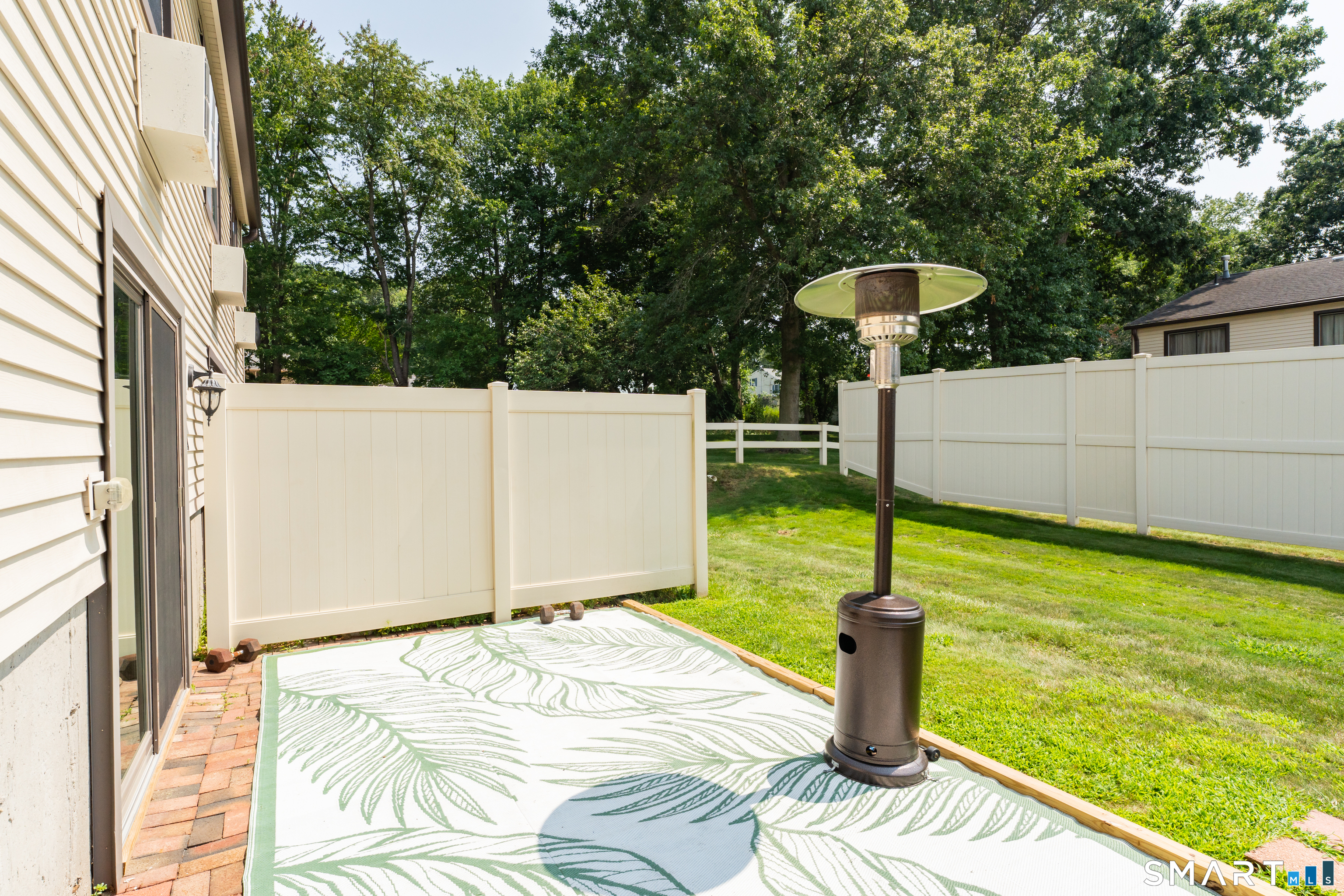 21 Dannys Way Wallingford CT 06492