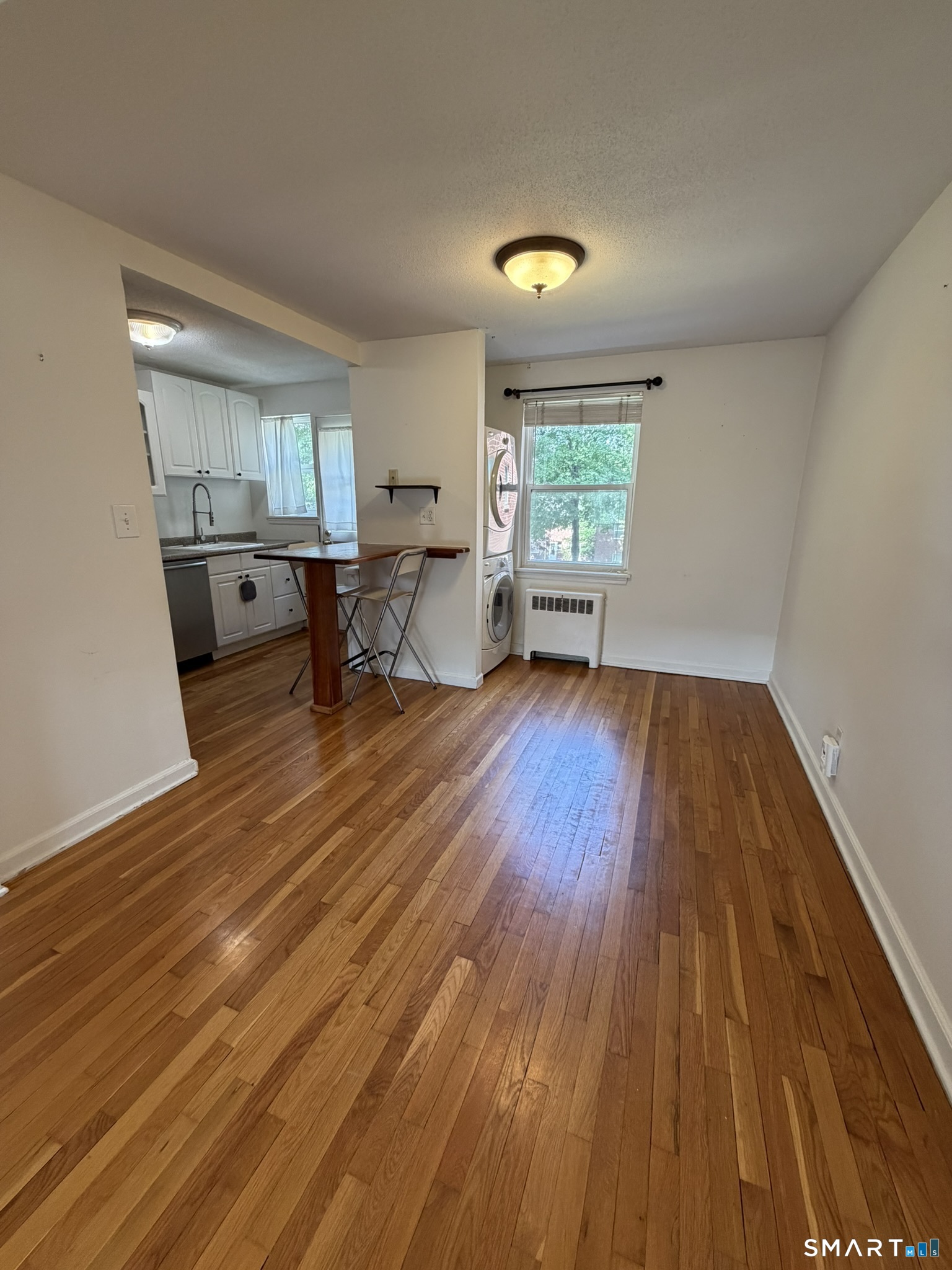 61 Arnold Way West Hartford CT 06119