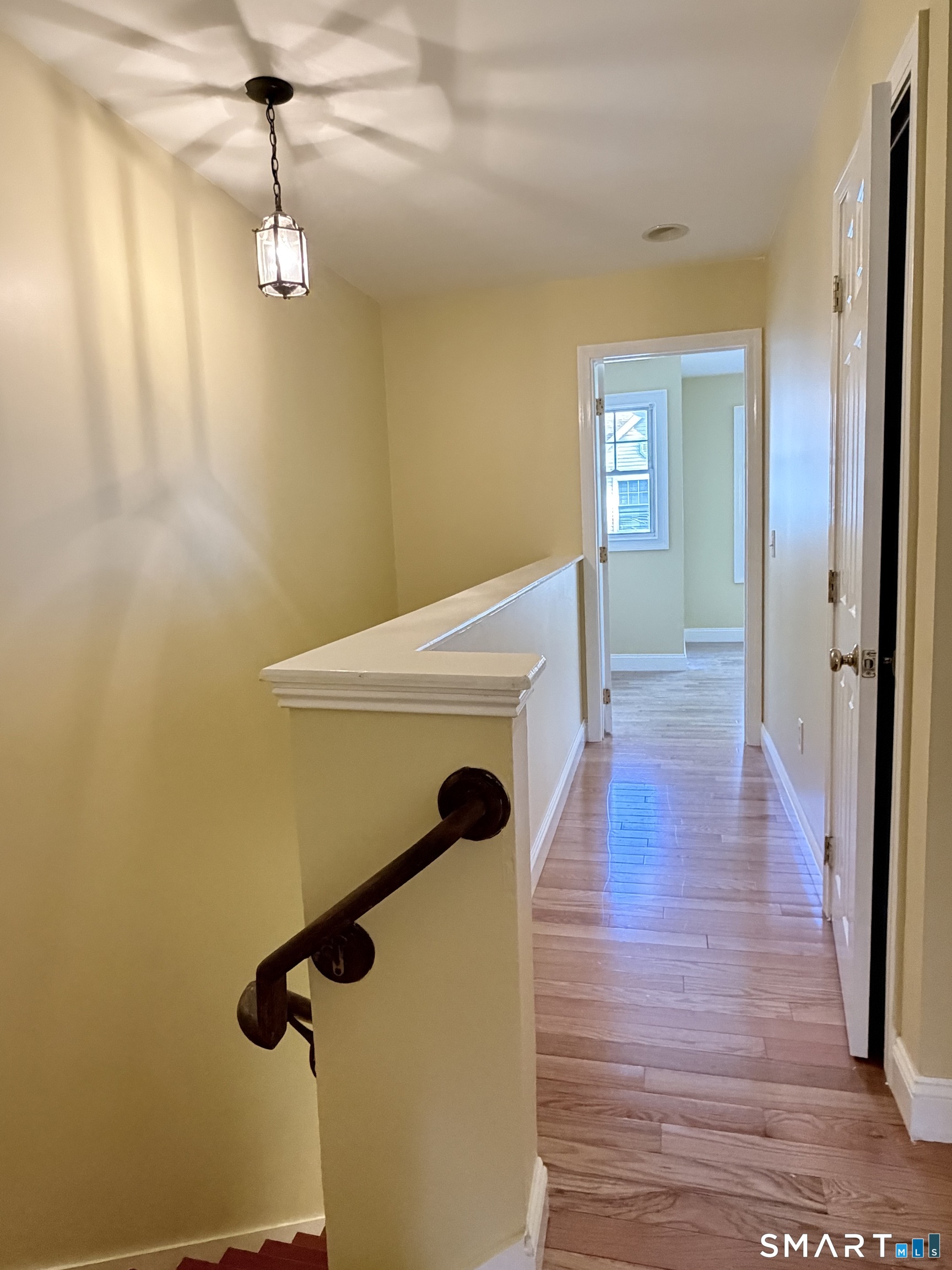 527 West Thames Street Norwich CT 06360