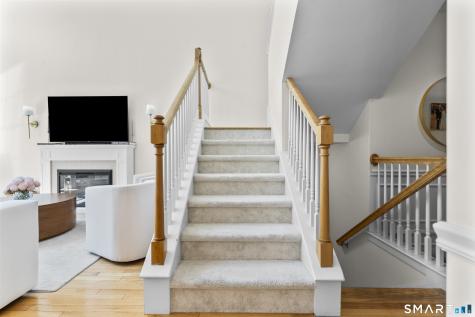 89 Sterling Drive Newington CT 06111