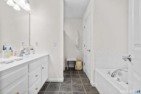 89 Sterling Drive Newington CT 06111