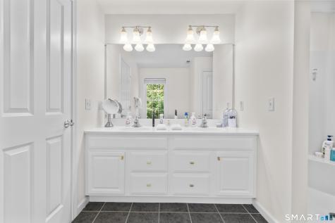 89 Sterling Drive Newington CT 06111