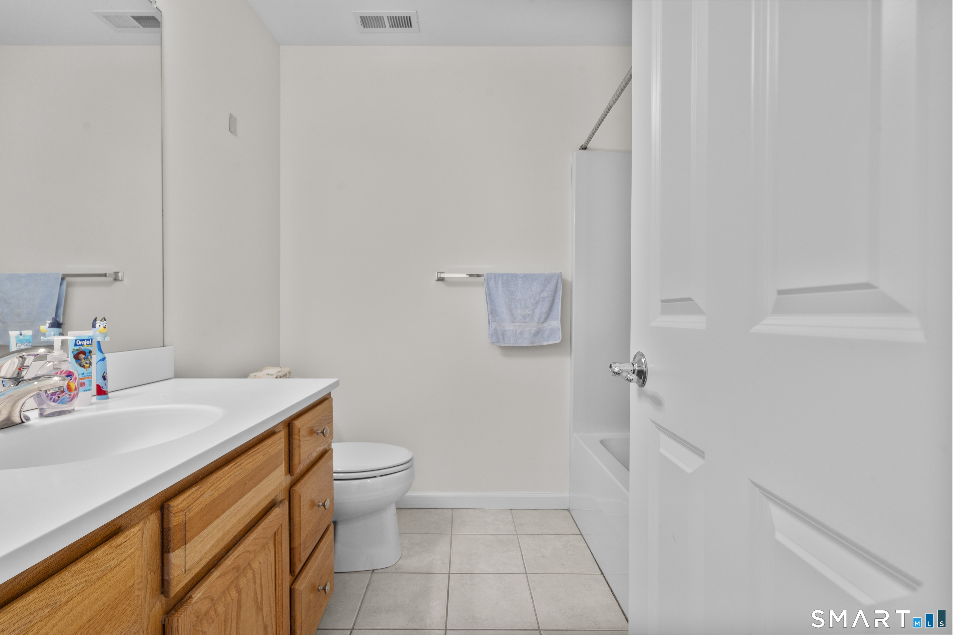 89 Sterling Drive Newington CT 06111