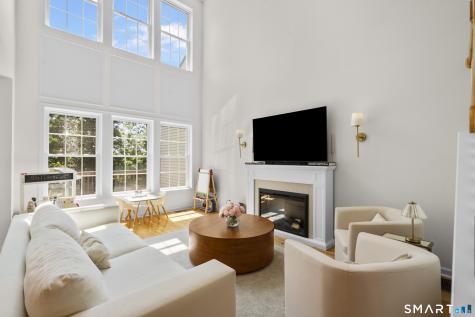 89 Sterling Drive Newington CT 06111