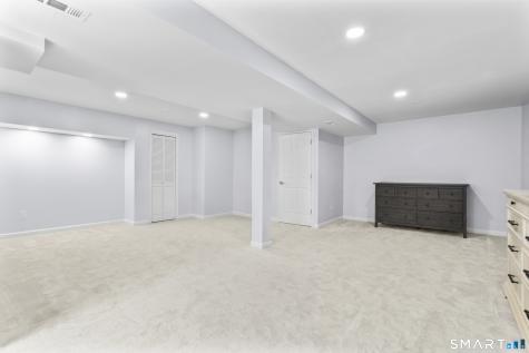 89 Sterling Drive Newington CT 06111