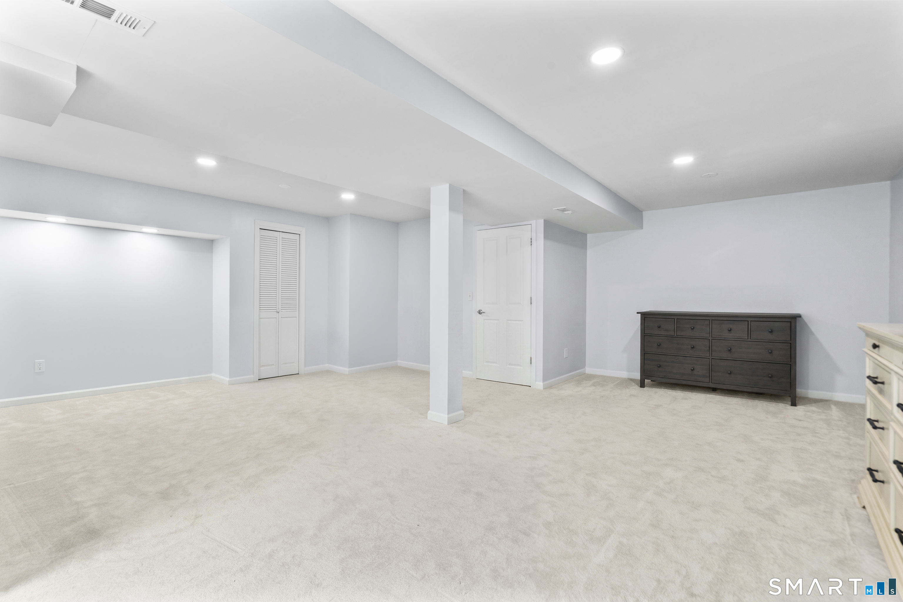89 Sterling Drive Newington CT 06111