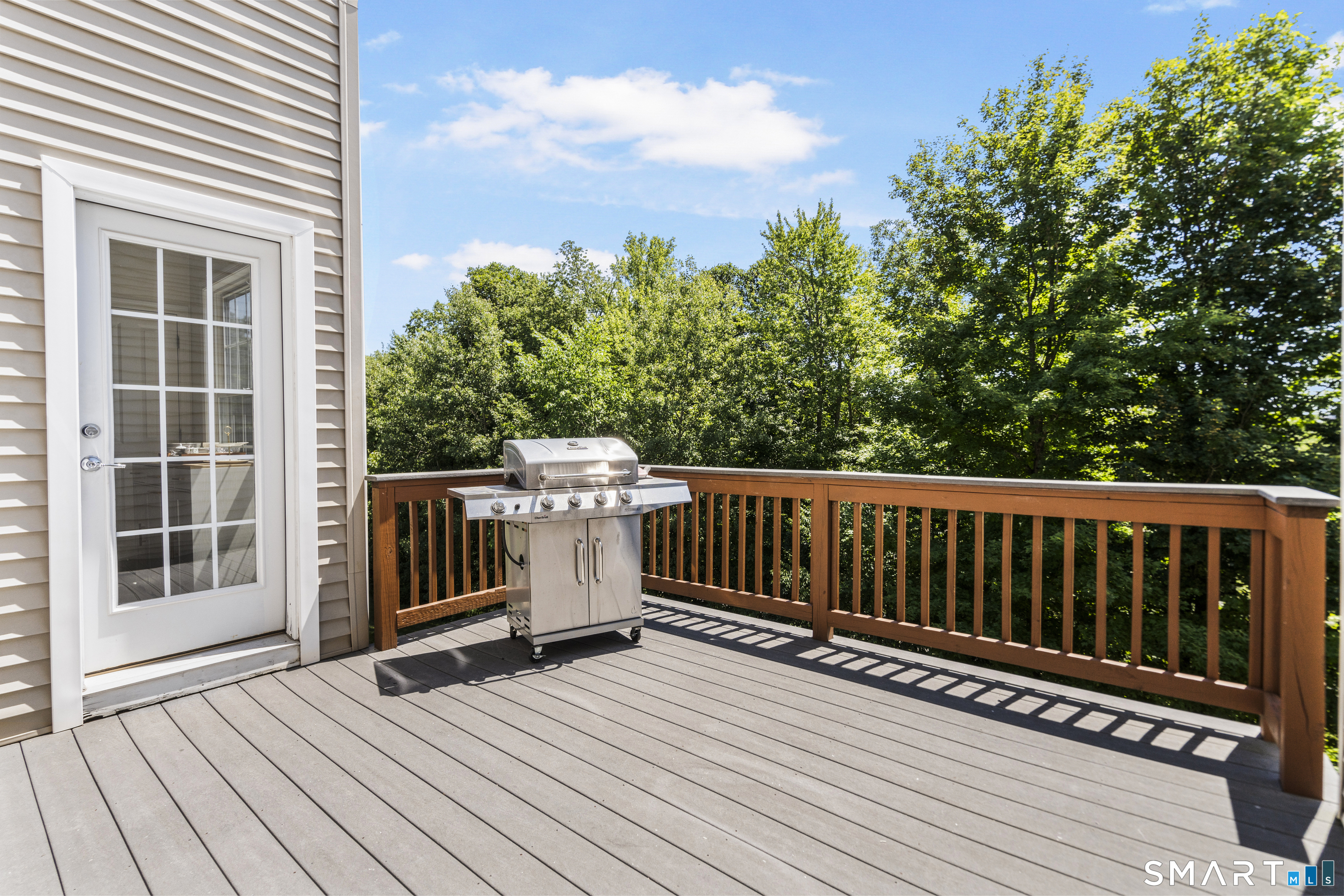89 Sterling Drive Newington CT 06111